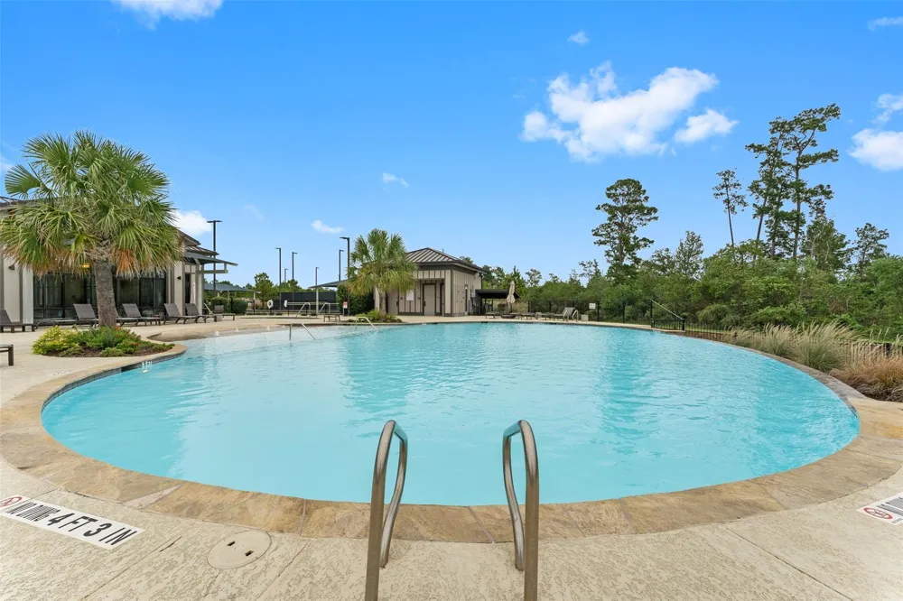 418 Thistle Thorn Drive The Woodlands, TX 77382