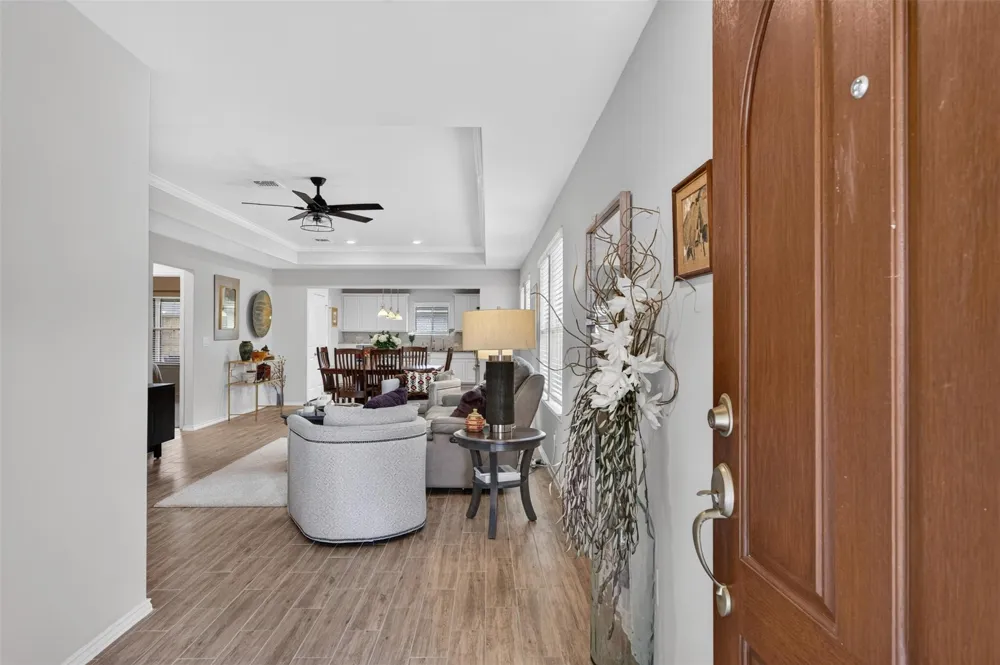 418 Thistle Thorn Drive The Woodlands, TX 77382