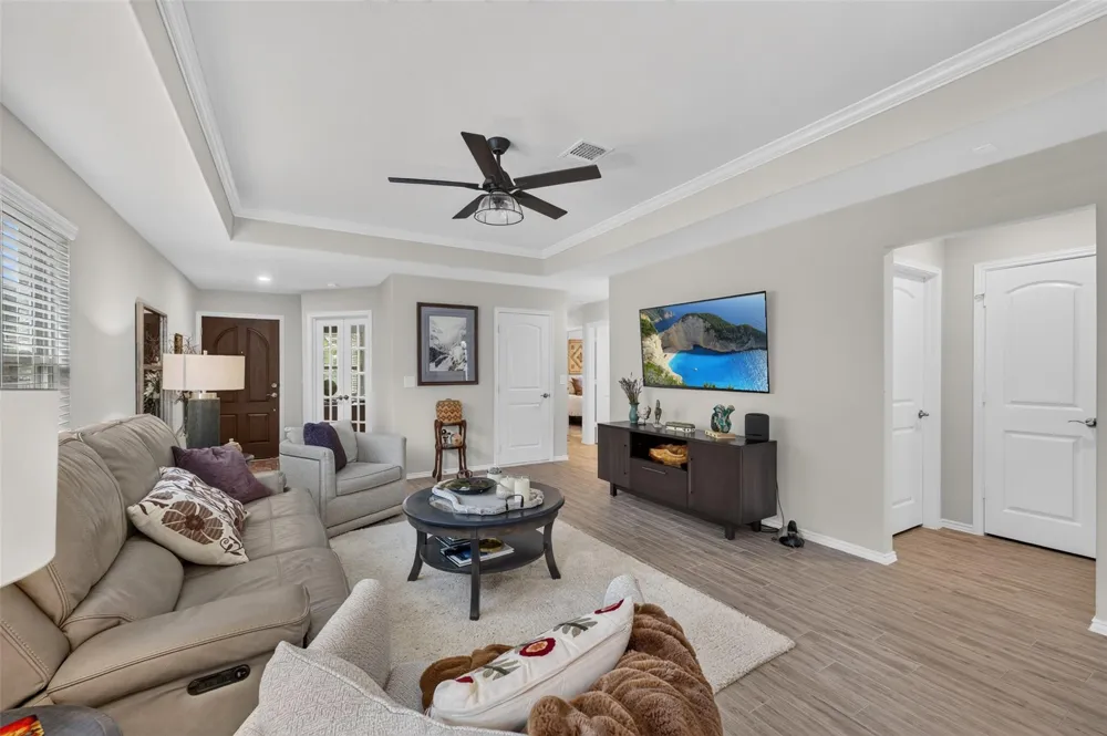 418 Thistle Thorn Drive The Woodlands, TX 77382