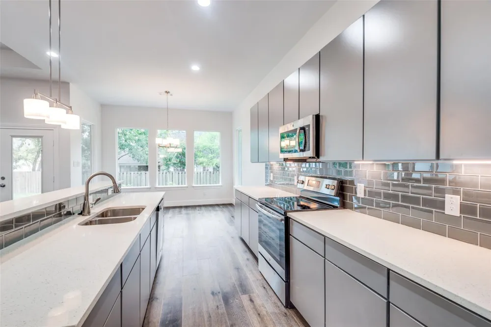 144 Monterrey Road Montgomery, TX 77356