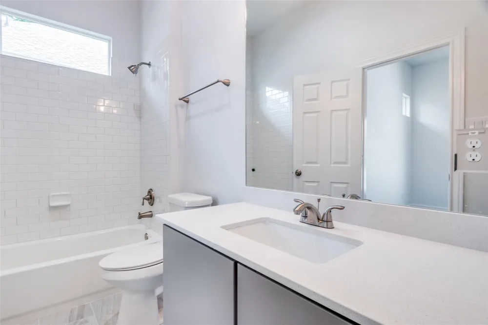 144 Monterrey Road Montgomery, TX 77356