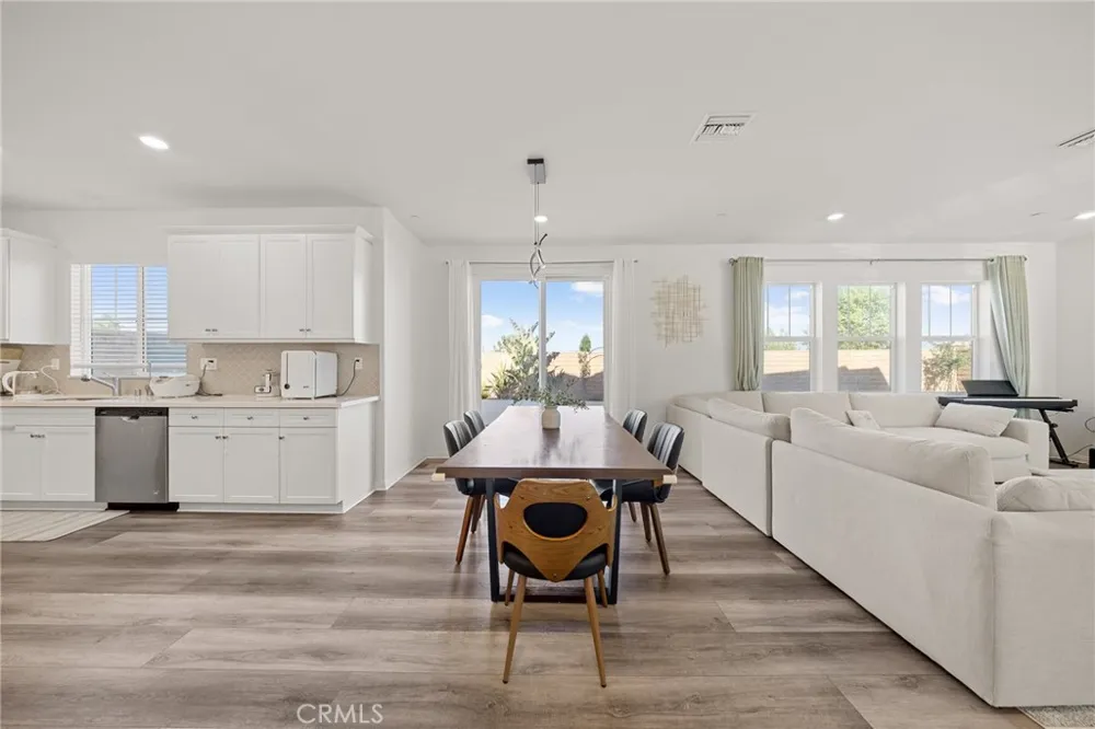 4335 S Amherst Ontario, CA 91761