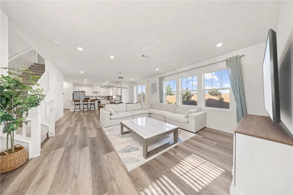4335 S Amherst Ontario, CA 91761