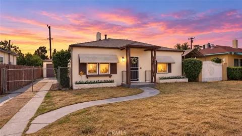 2828 Sierra Way