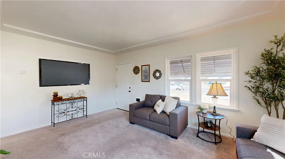 2828 Sierra Way San Bernardino, CA 92405
