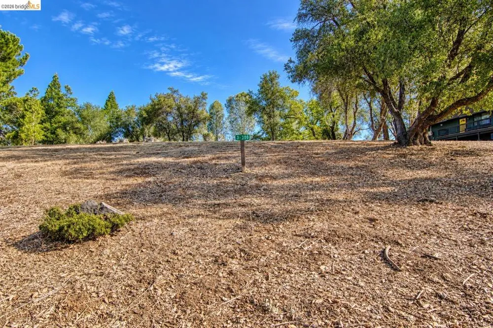 3 Longview St. Groveland, CA 95321