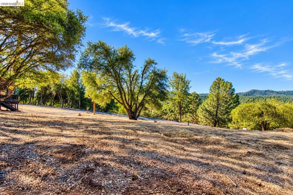 3 Longview St. Groveland, CA 95321