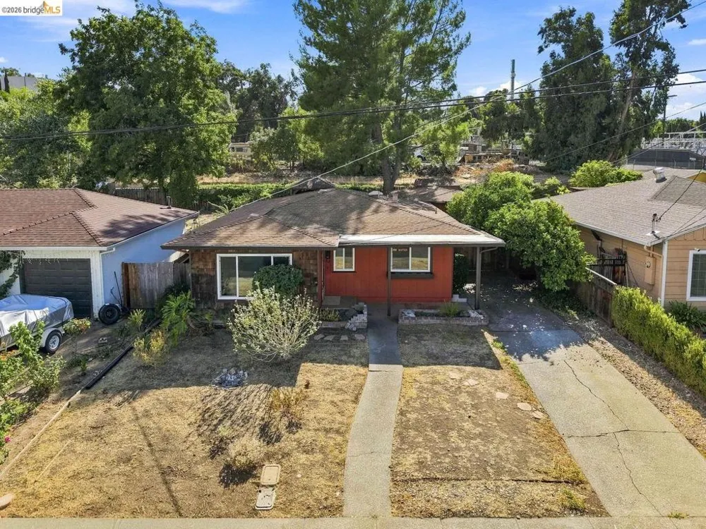 68 Water ST Bay Point, CA 94565