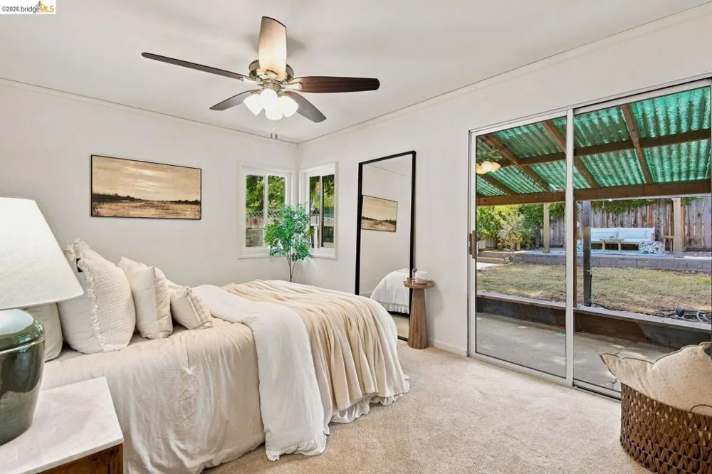 68 Water ST Bay Point, CA 94565