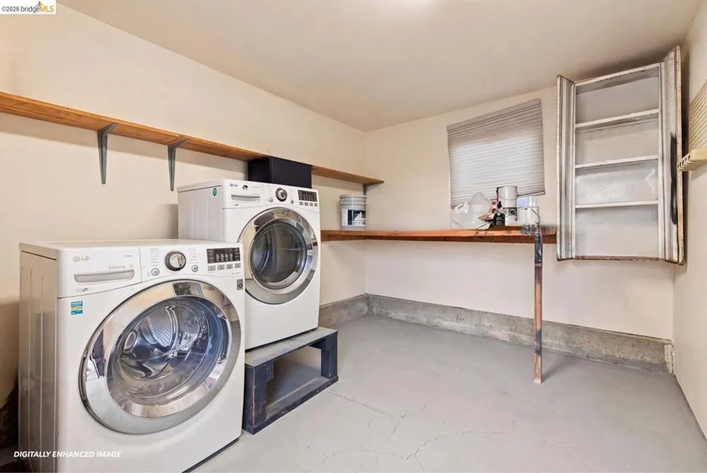 68 Water ST Bay Point, CA 94565