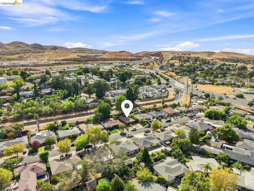68 Water ST Bay Point, CA 94565