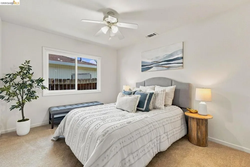 68 Water ST Bay Point, CA 94565