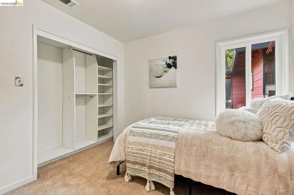 68 Water ST Bay Point, CA 94565