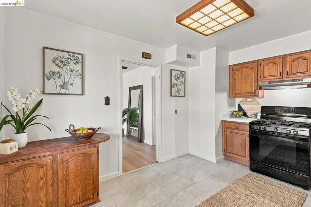 68 Water ST Bay Point, CA 94565