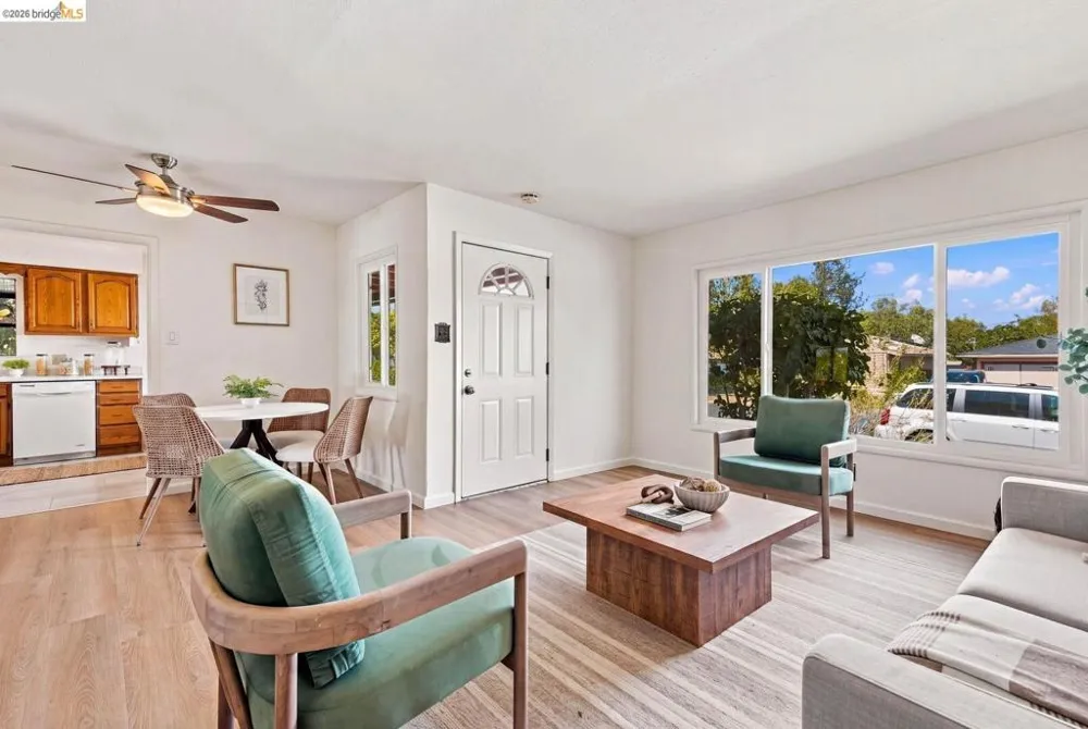 68 Water ST Bay Point, CA 94565