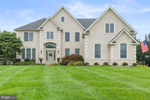 1108 KINGSLEY HALL DRIVE