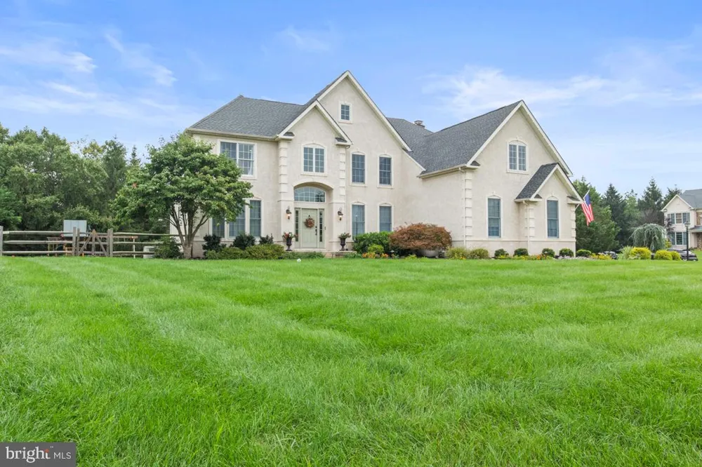 1108 KINGSLEY HALL DRIVE Lansdale, PA 19446