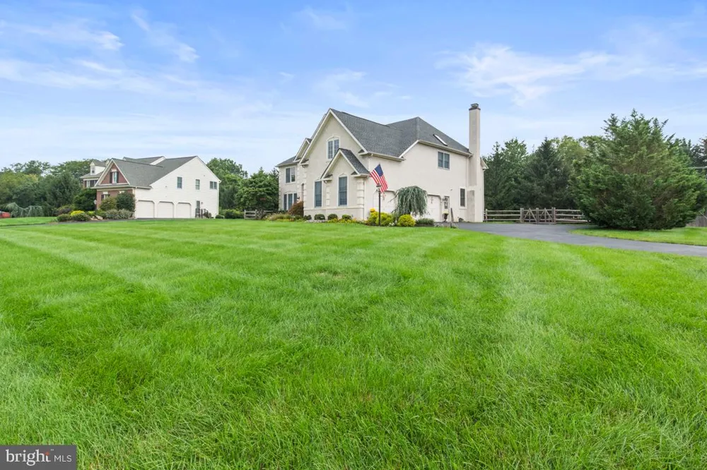 1108 KINGSLEY HALL DRIVE Lansdale, PA 19446