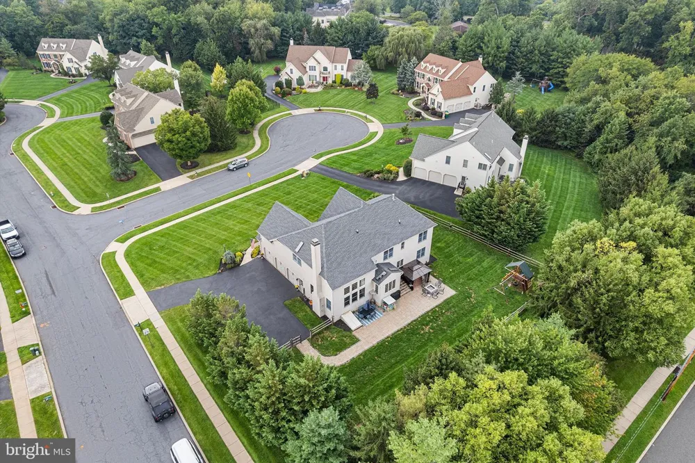 1108 KINGSLEY HALL DRIVE Lansdale, PA 19446