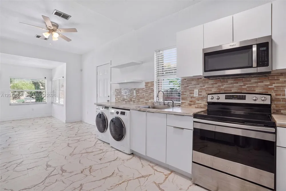 2935 NW 14th Ave #A Miami, FL 33142