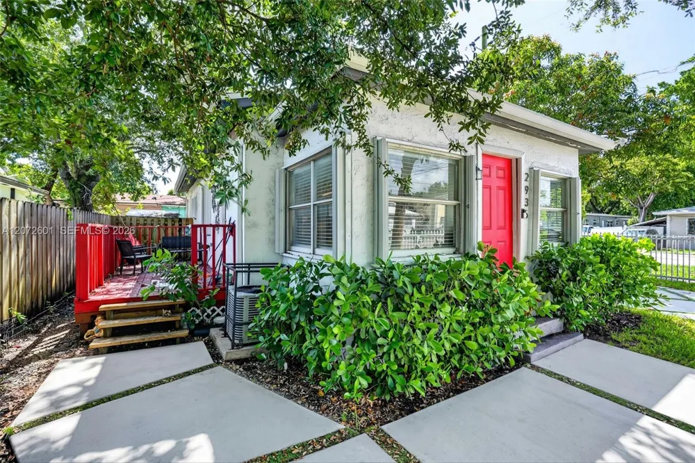 2935 NW 14th Ave #A Miami, FL 33142