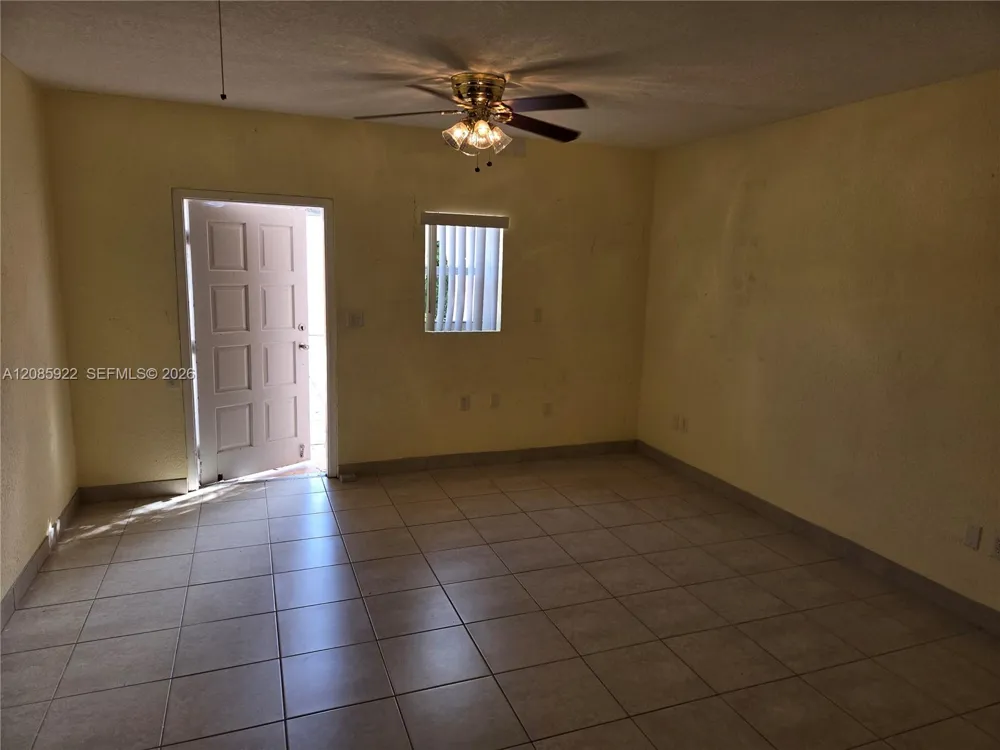 2359 Wallen Dr West Palm Beach, FL 33410