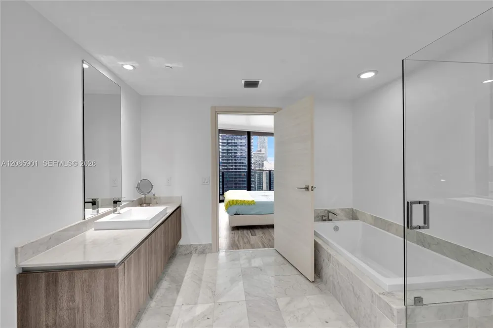 801 S Miami Ave #4602 Miami, FL 33130