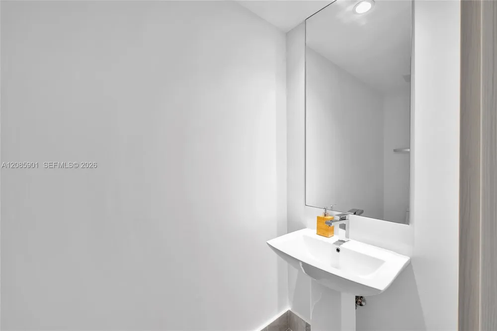 801 S Miami Ave #4602 Miami, FL 33130