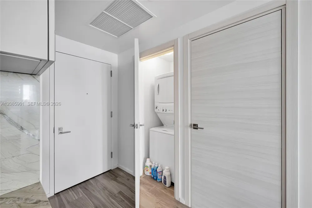 801 S Miami Ave #4602 Miami, FL 33130