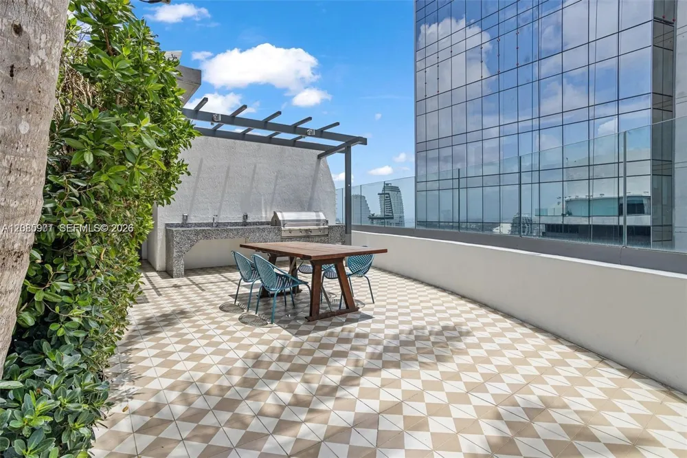 801 S Miami Ave #4602 Miami, FL 33130