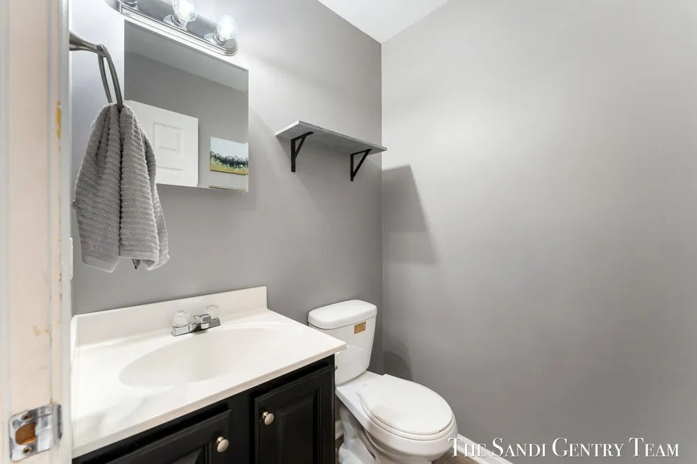 2252 Charles Street Norton Shores, MI 49441