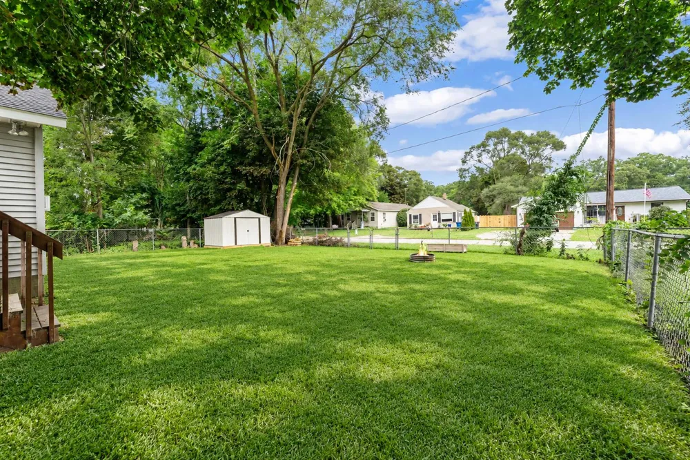 2252 Charles Street Norton Shores, MI 49441