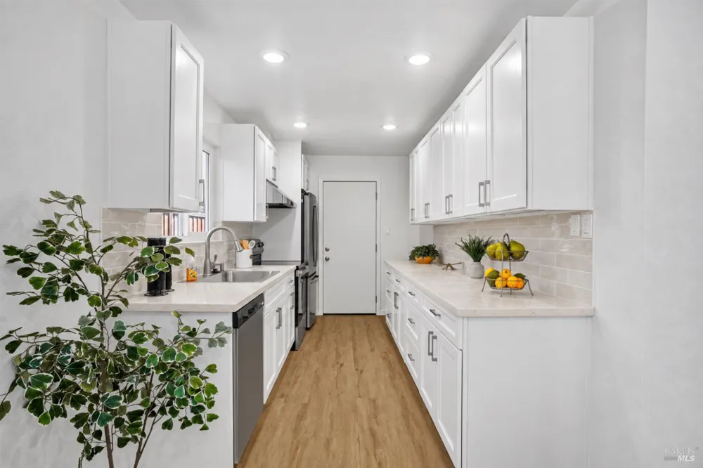 2431 Oceanic Drive Fairfield, CA 94533