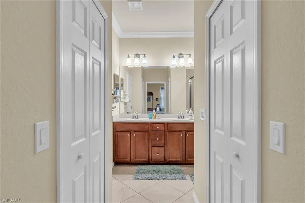 10266 Via Colomba Circle Fort Myers, FL 33966
