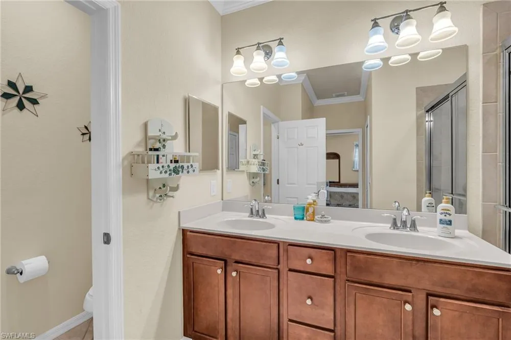 10266 Via Colomba Circle Fort Myers, FL 33966