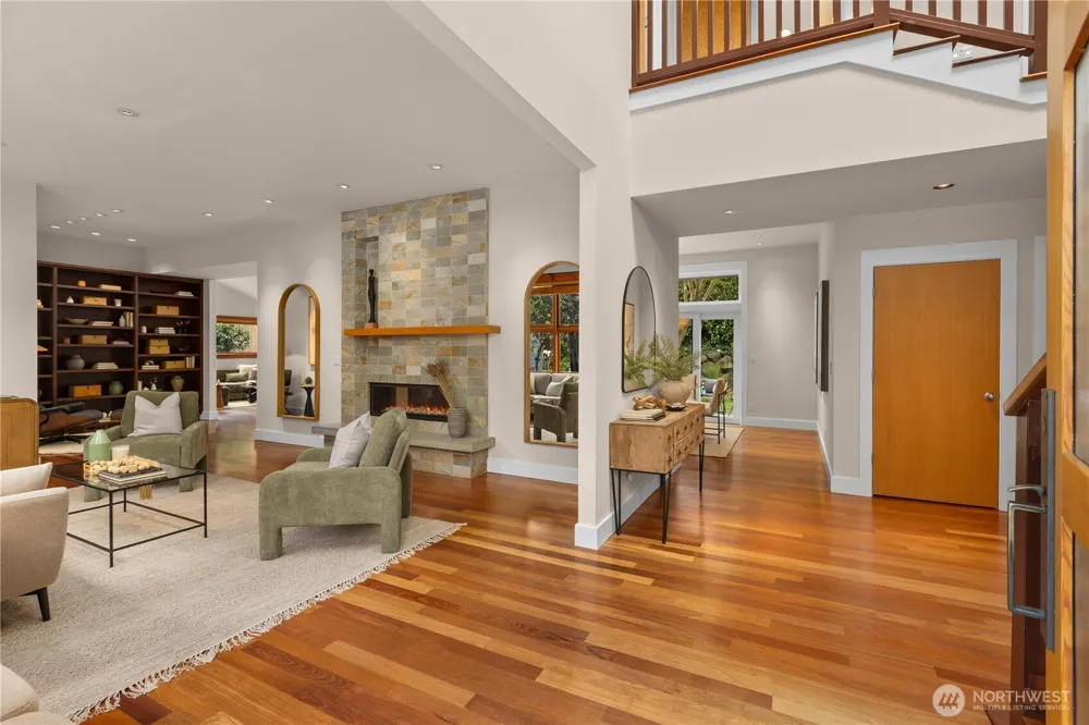 2223 39th Avenue E Seattle, WA 98112