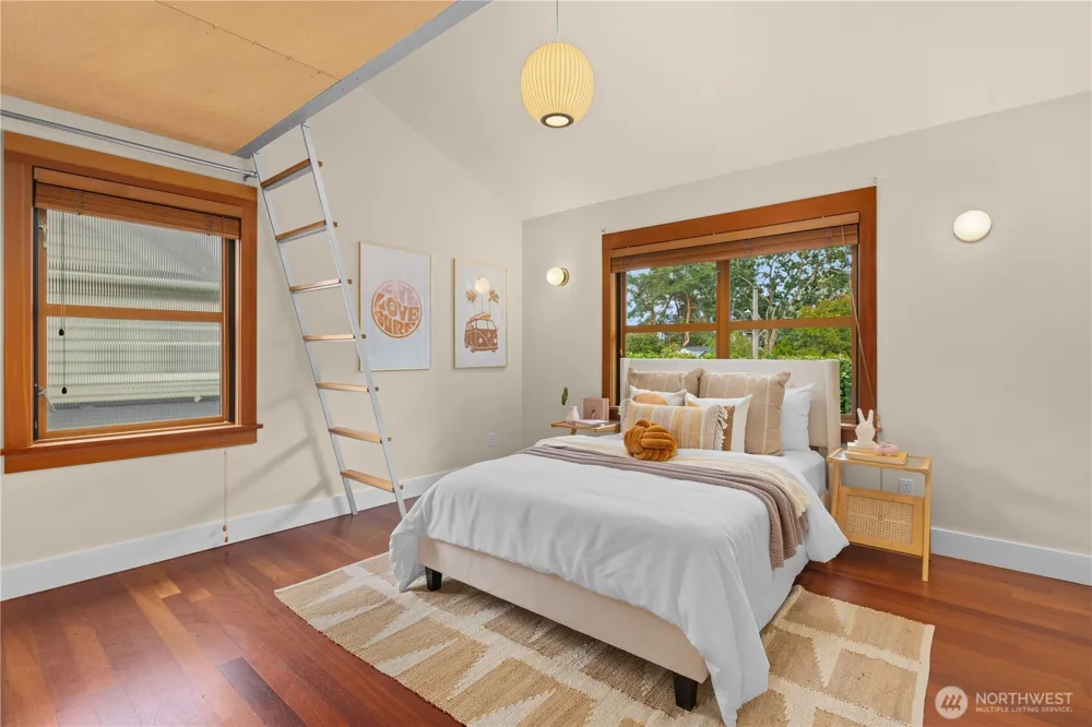 2223 39th Avenue E Seattle, WA 98112