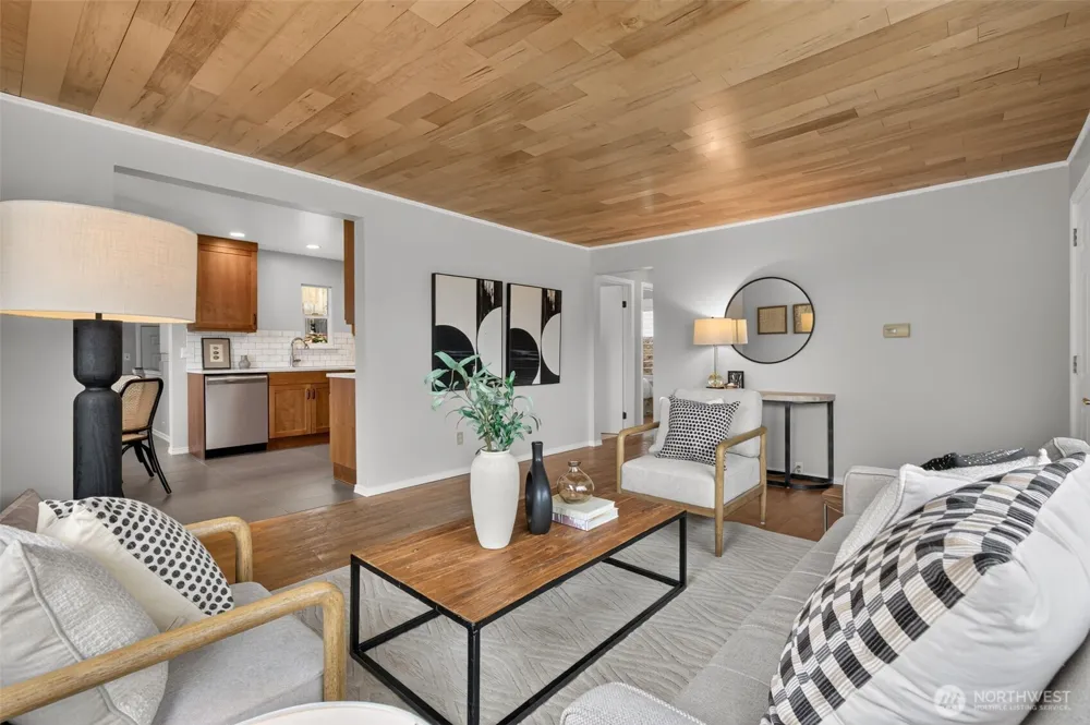 3518 SW Austin Street Seattle, WA 98126