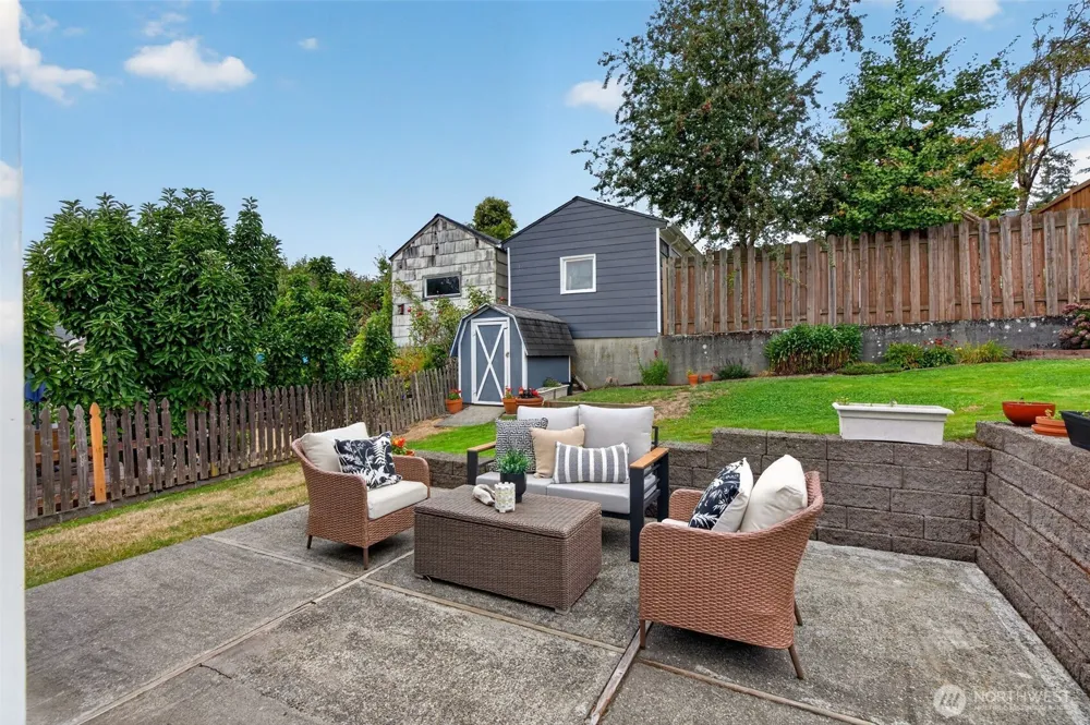 3518 SW Austin Street Seattle, WA 98126