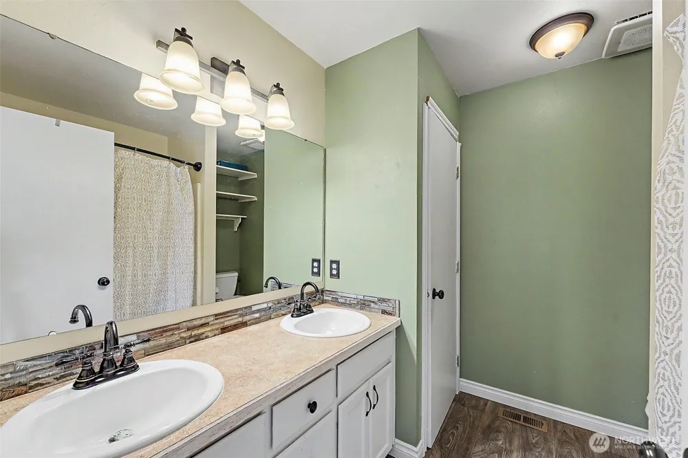 13002 226th Street E Graham, WA 98338