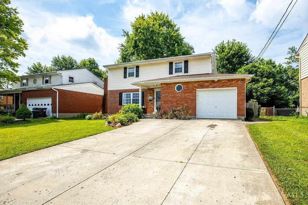4177 West Fork Road Green, OH 45247