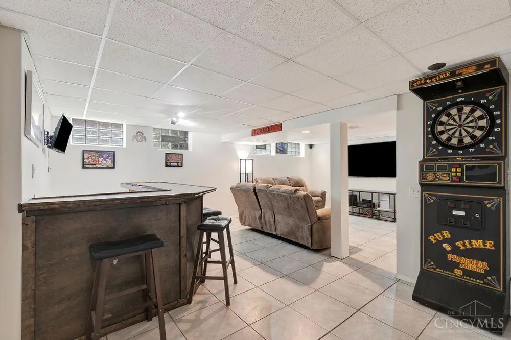 4177 West Fork Road Green, OH 45247