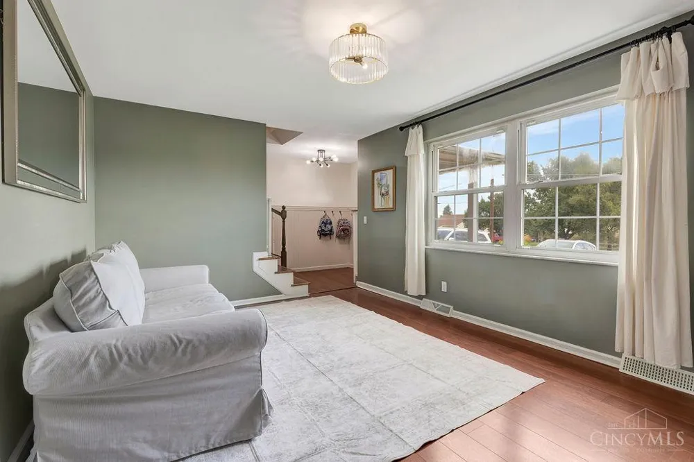 4177 West Fork Road Green, OH 45247