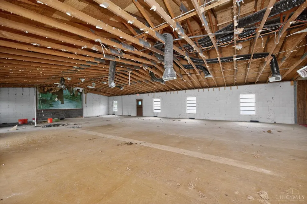 5687 Buckwheat Road Miami, OH 45150