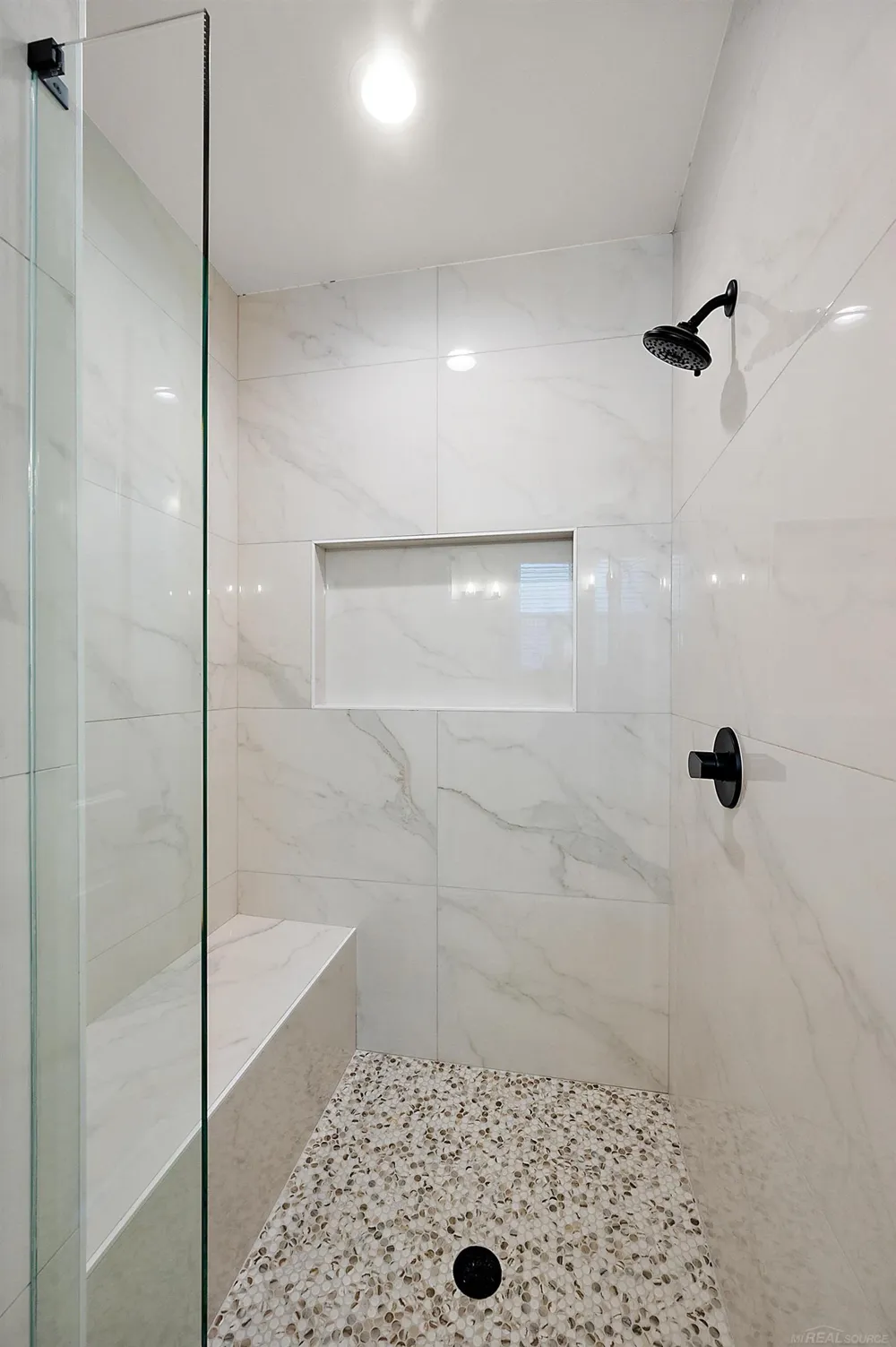 5896 Willow Grove Drive Troy City, MI 48085
