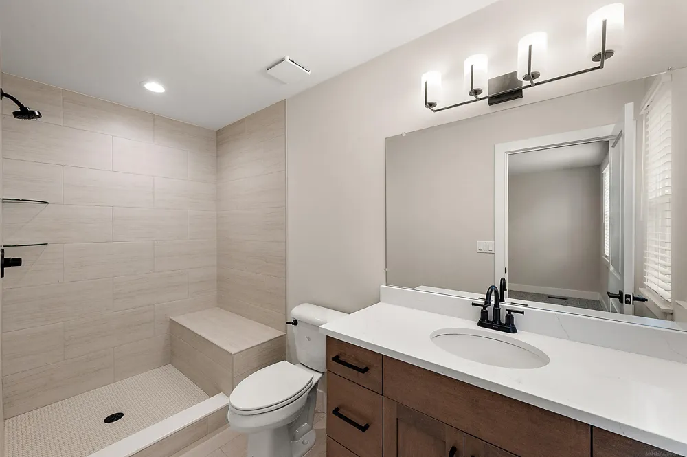 5896 Willow Grove Drive Troy City, MI 48085