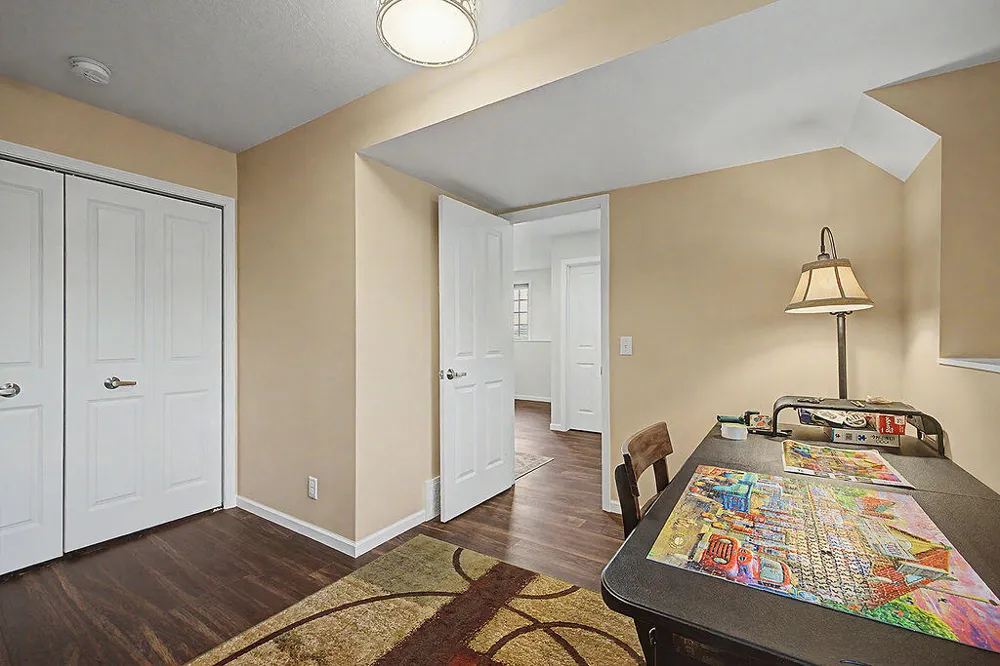 1207 S Timberview Drive Whitehall City, MI 49461