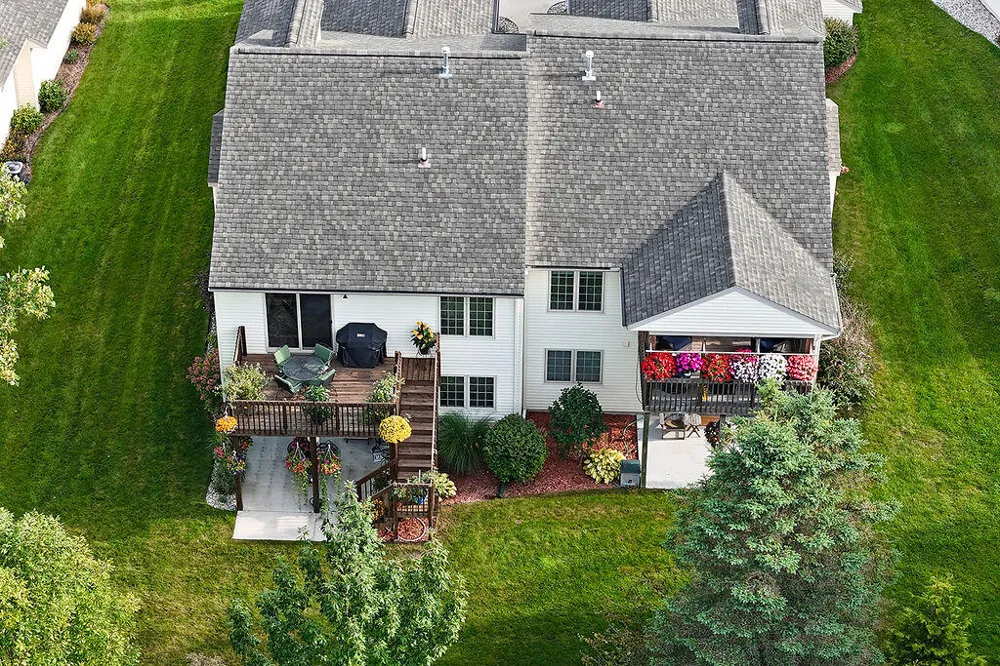 1207 S Timberview Drive Whitehall City, MI 49461