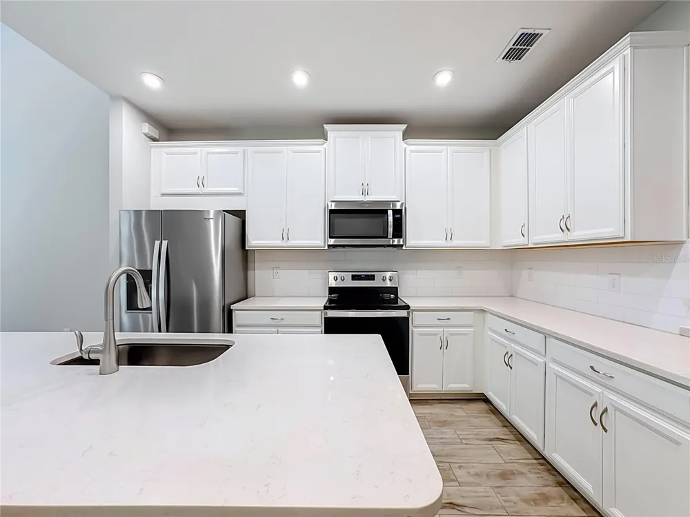 5517 COACHWOOD COVE Bradenton, FL 34211