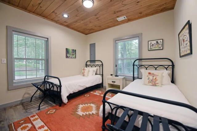 747 Matrix Lane Ellijay, GA 30540